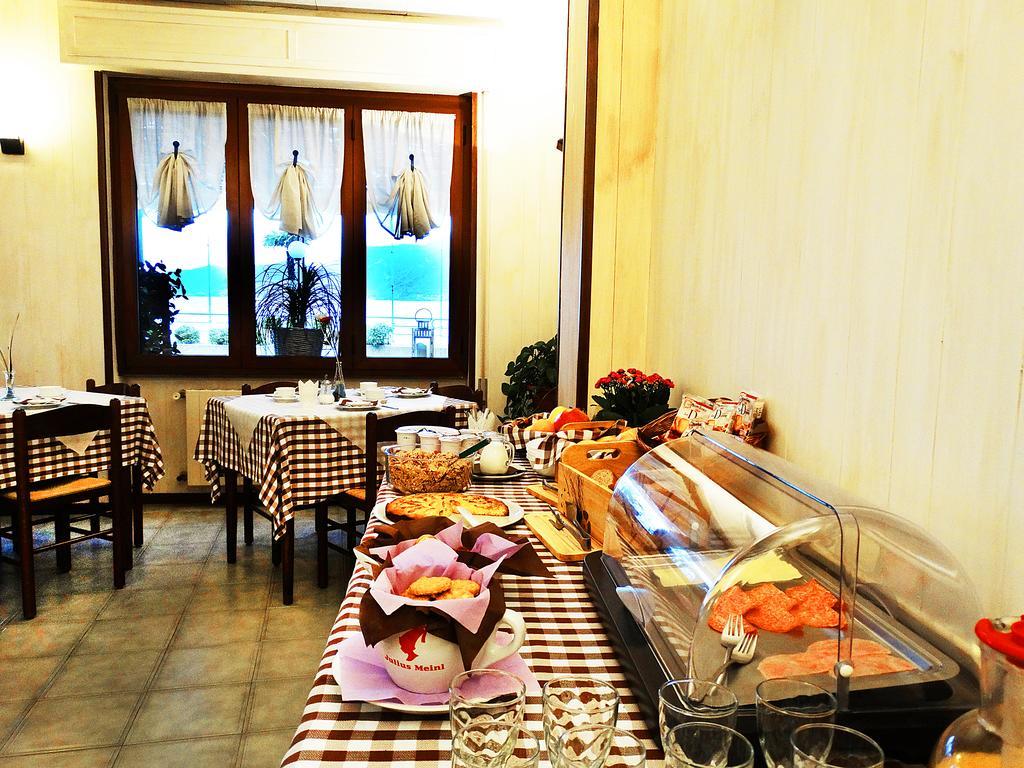 Hotel Milano Iseo Habitación foto