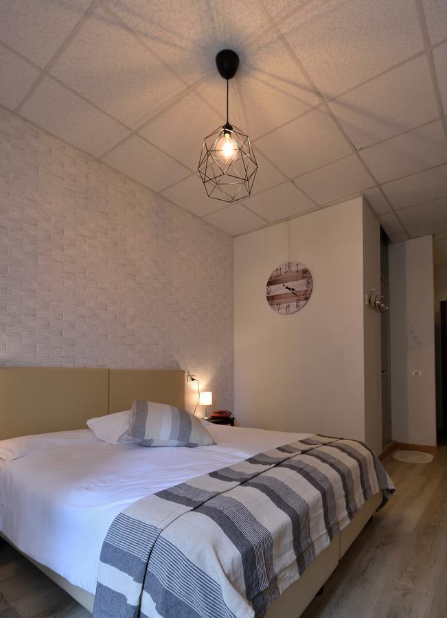 Hotel Milano Iseo Exterior foto